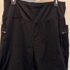 Black High-Waisted shorts with Pockets